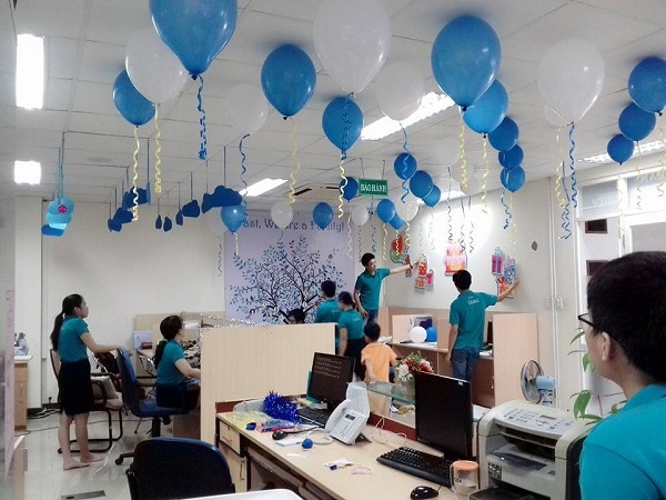 Tổ chức sinh nhật truyền thống