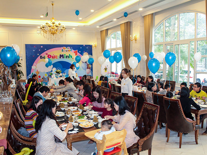 Tiệc sinh nhật giúp gắn kết mọi thành viên trong gia đình