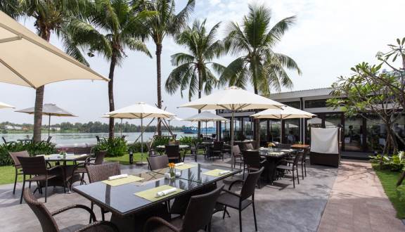Bistro Song Vie