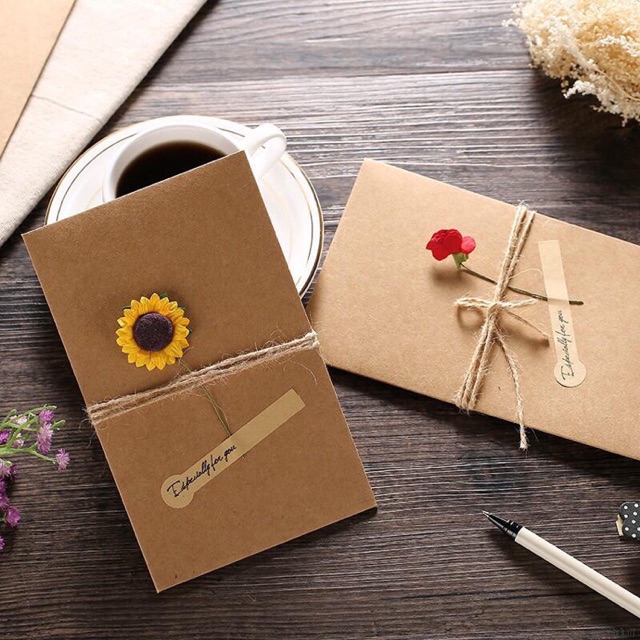 Thiệp handmade là một món quà sinh nhật được ưu ái