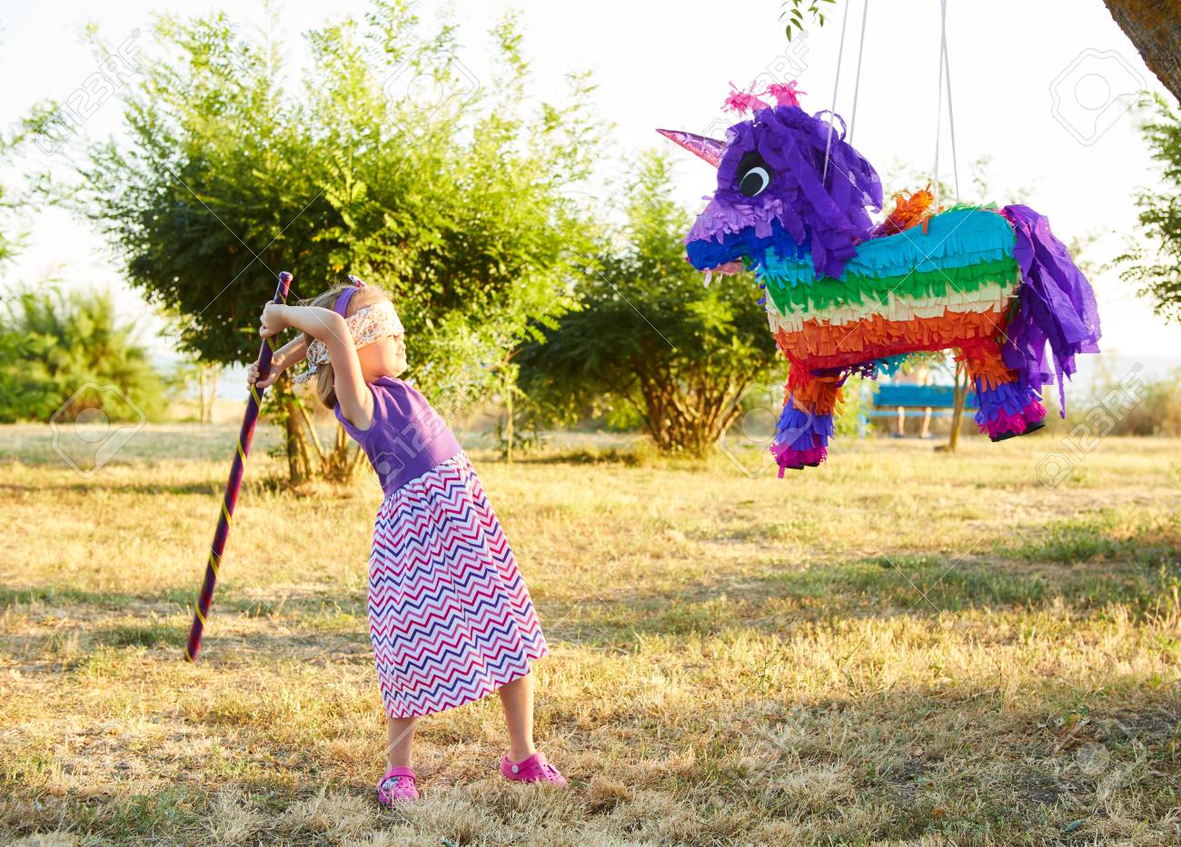 Ý Nghĩa của Pinata